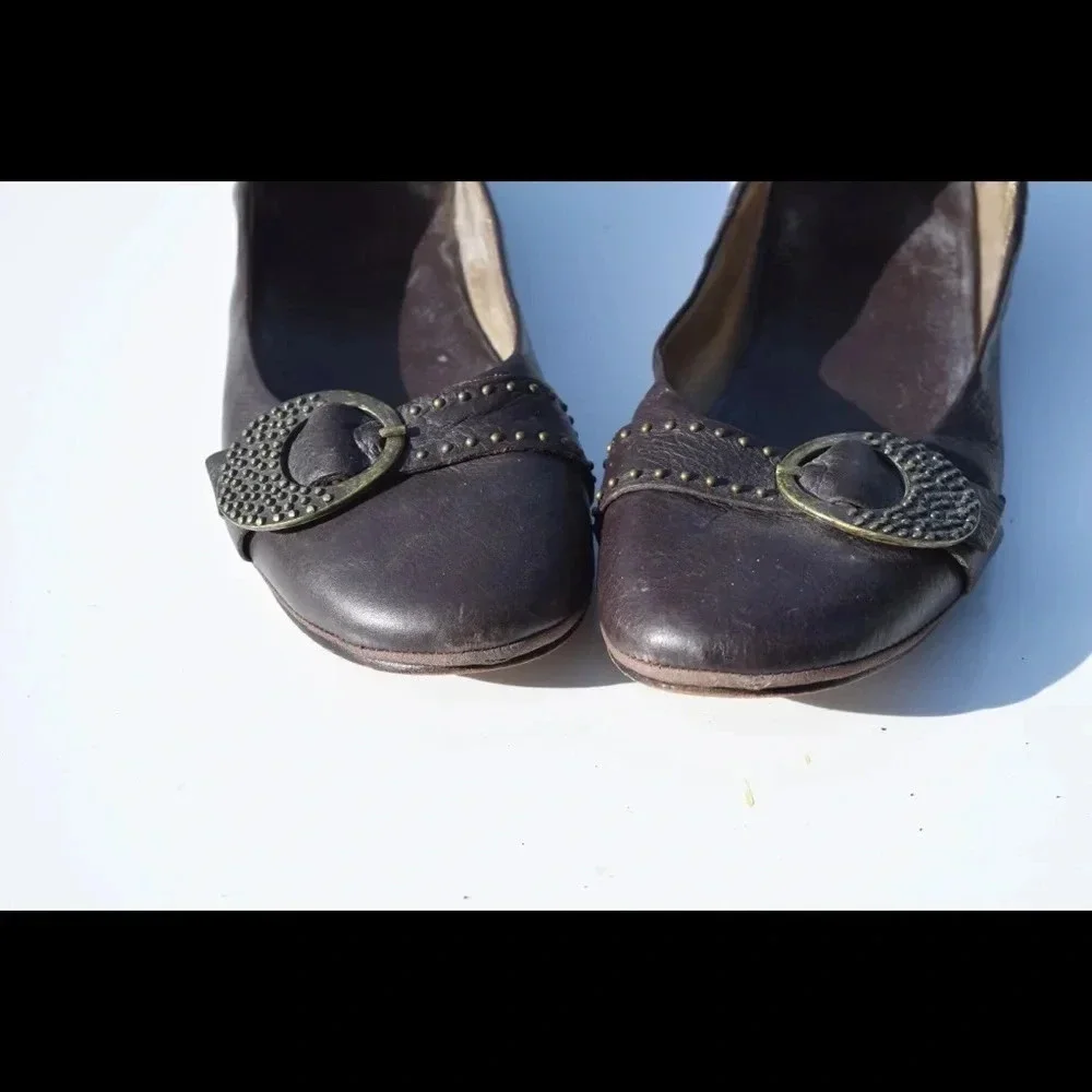 Bernardo ballet flats